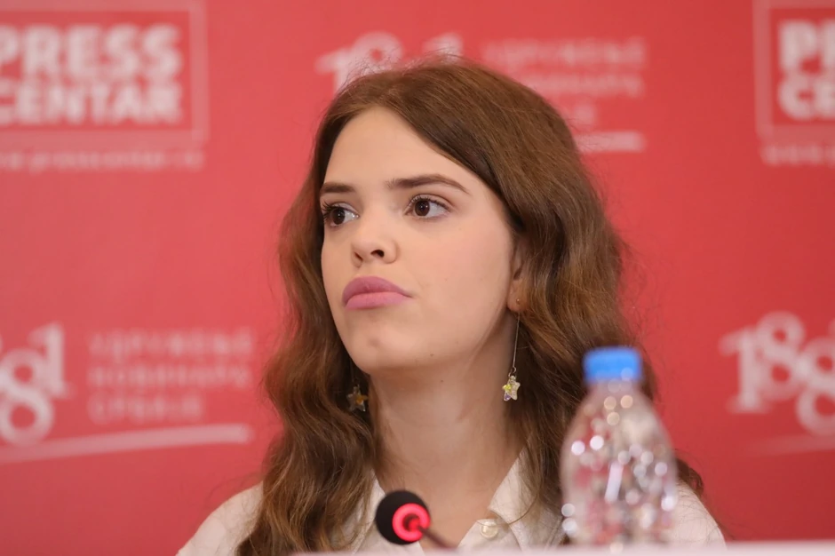 Anđela Čiča je osnovnu i srednju školu provela u bolničkom režimu