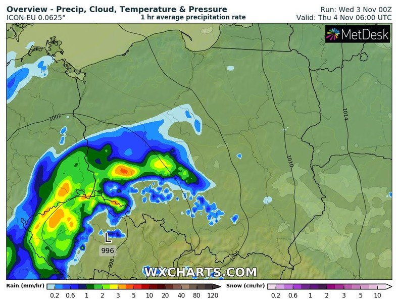 W nocy z południa wkroczy kolejna strefa z opadami deszczu