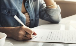 nowe średniowiecze. przyszłość uniwersytetu w dobie ai