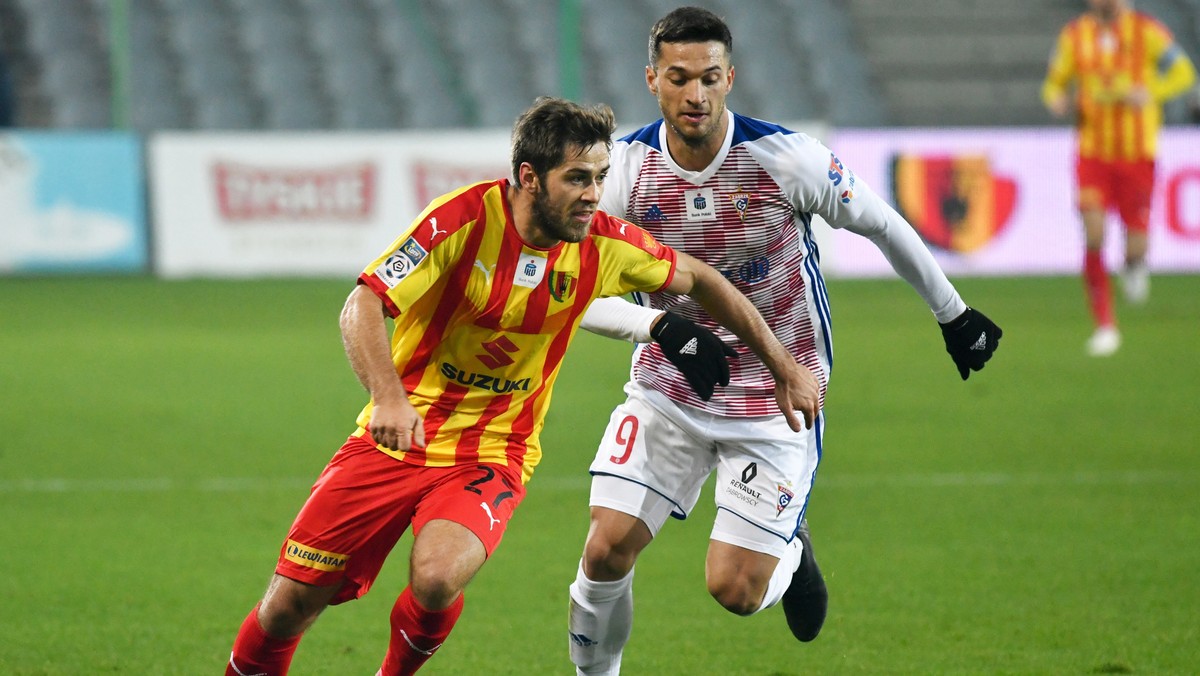 W drugim meczu 16. kolejki piłkarskiej ekstraklasy Korona na własnym stadionie pokonała Górnika Zabrze 4:2. Dla kielczan było to trzecie zwycięstwo z rzędu.