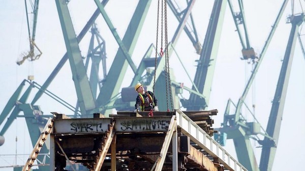 Gdańsk ruszył na wojnę z krzywymi ulicami i starymi torowiskami.