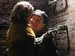 Andrzej Wajda o filmie "W ciemności": Robert Więckiewicz jest ponad wszelkie pochwały