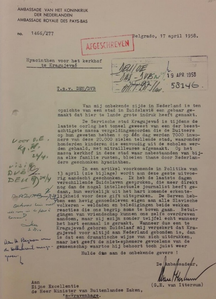 072519f74a95ea36f571d1e83f1c23bd XL