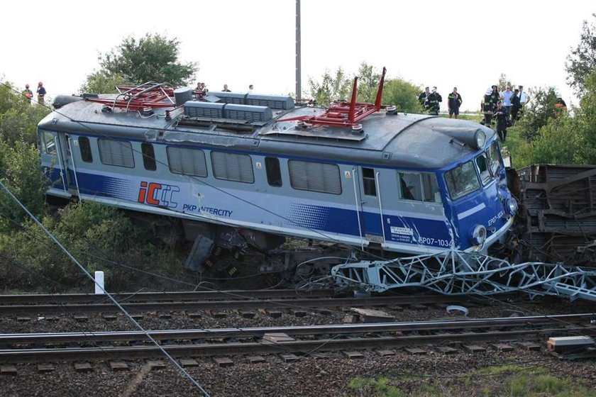 Maszynista idzie za kraty za katastrofę Intercity!