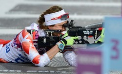 Monika Hojnisz szósta w biathlonowym biegu masowym na 12,5 km