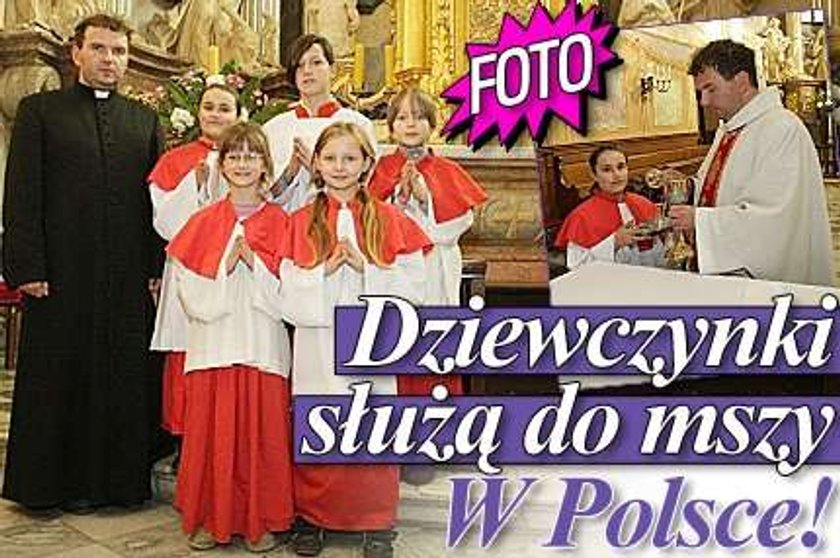 Dziewczynki służą do mszy! FOTO