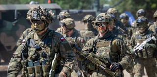 Po czarnej serii wypadków ćwiczenia z materiałami wybuchowymi wróciły na poligony