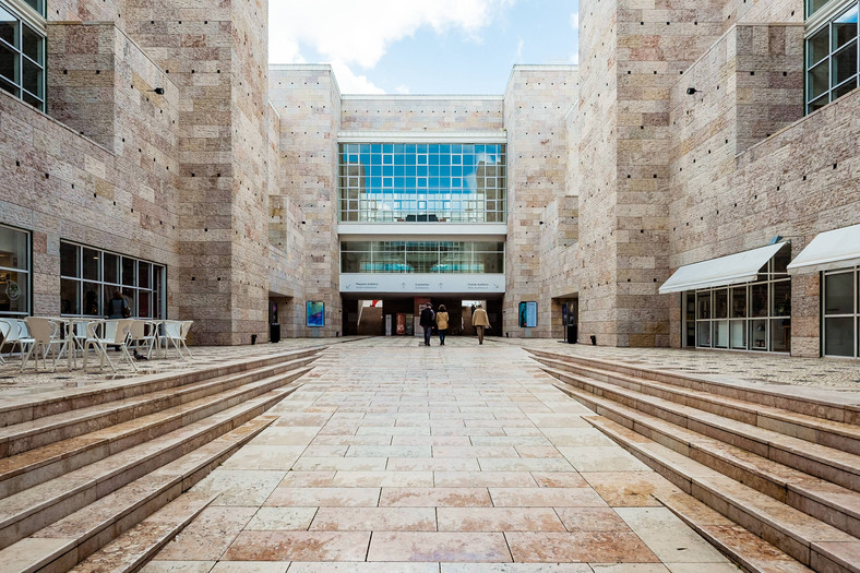 Belém Cultural Center w Lizbonie