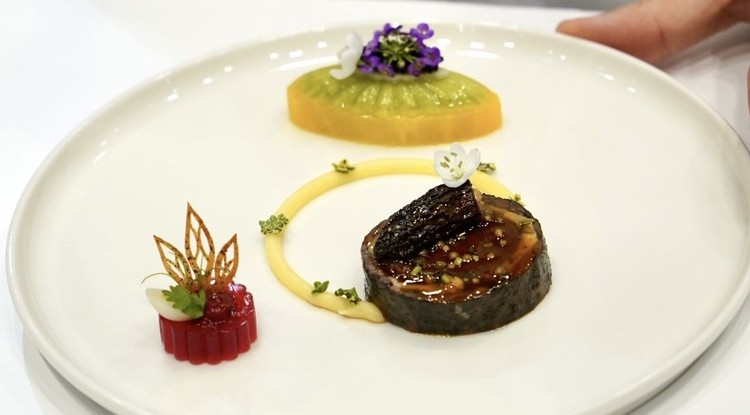 A magyar csapat tányérja az európai döntőben. Fotó: Magyar Bocuse d’Or Akadémia