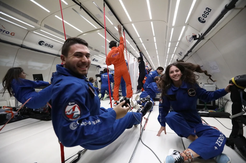 Teodora i Stefan, mladi naučnici