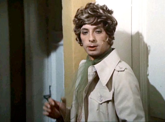 6. 'Poszukiwany - poszukiwana' (1973), reż. Stanisław Bareja