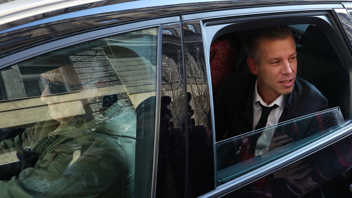 Leszerelt szuperzsaru védi Magyar Pétert: fegyvert nem hord a testőr, de különleges kiképzést kapott