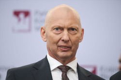 Generał Różański krytykuje zakupy wojskowe PiS: Mogło chodzić o manię wielkości