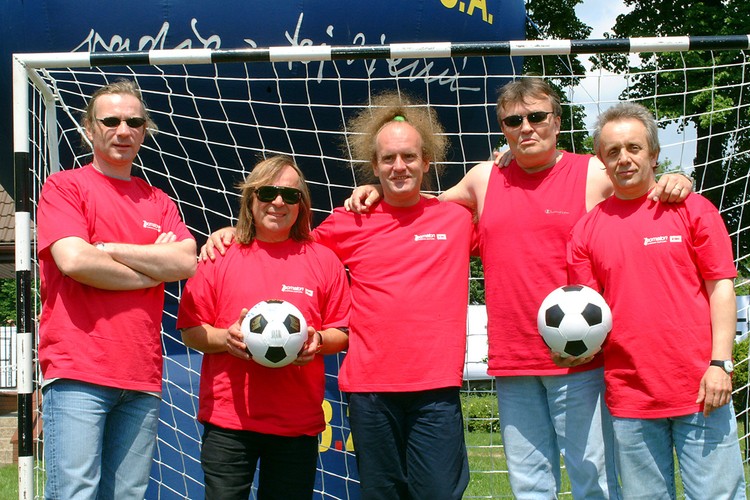 Budka Suflera na festiwalu w Opolu w 2002 roku