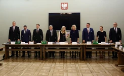 Kłótnia o SKOK-i na komisji ds. Amber Gold. 'Będę panu wszystkie takie pytania uchylać'
