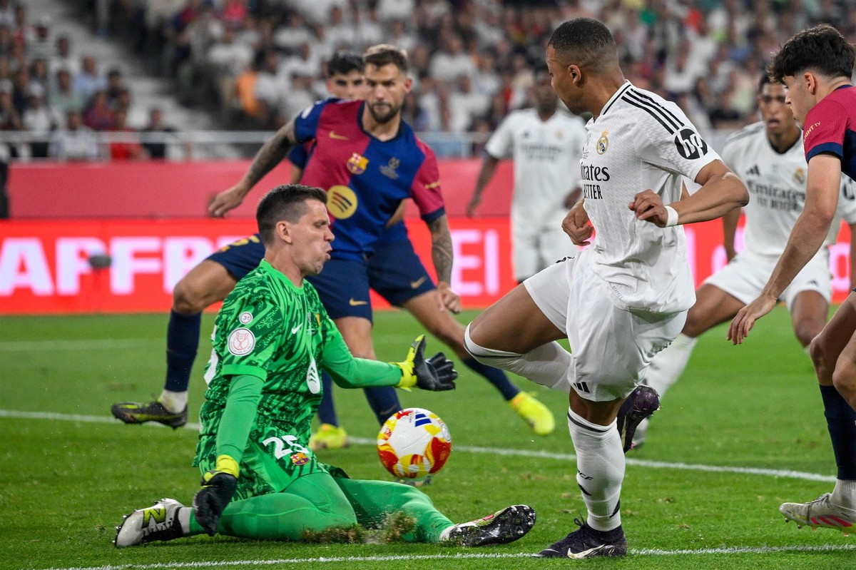 Wojciech Szczęsny o swojej przyszłości w FC Barcelona. Wspomniał o rodzinie
