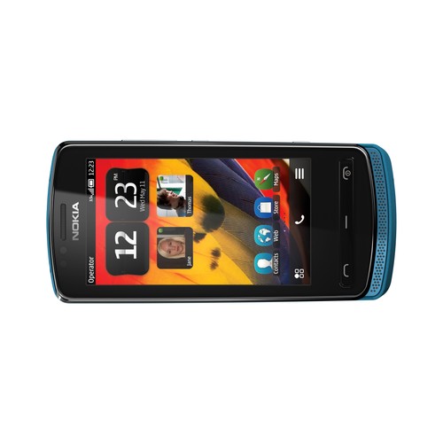 7. Nokia 700