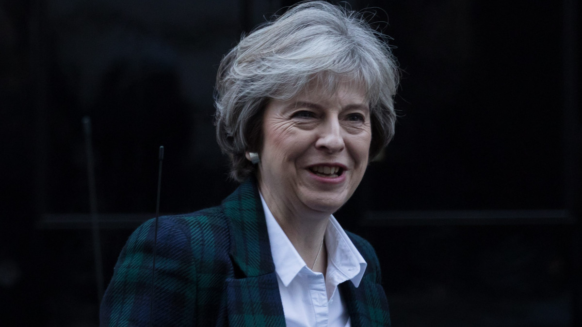 Brytyjska premier Theresa May powiedziała w specjalnym wystąpieniu, że obywatele krajów Unii Europejskiej będą "nadal mile widziani" w Wielkiej Brytanii po wystąpieniu tego państwa ze Wspólnoty oraz że chce jak najszybciej zagwarantować ich prawa.