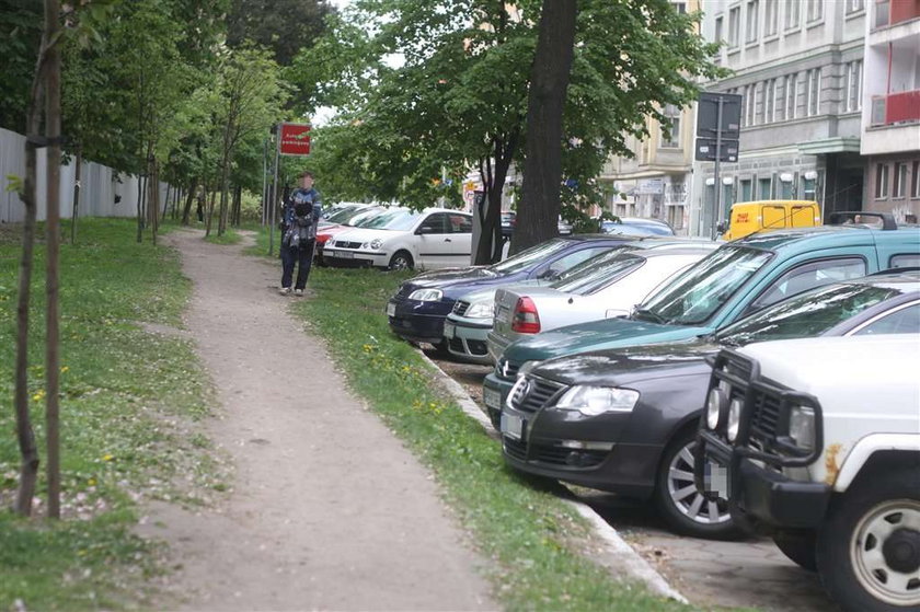 A gdzie reszta chodnika?