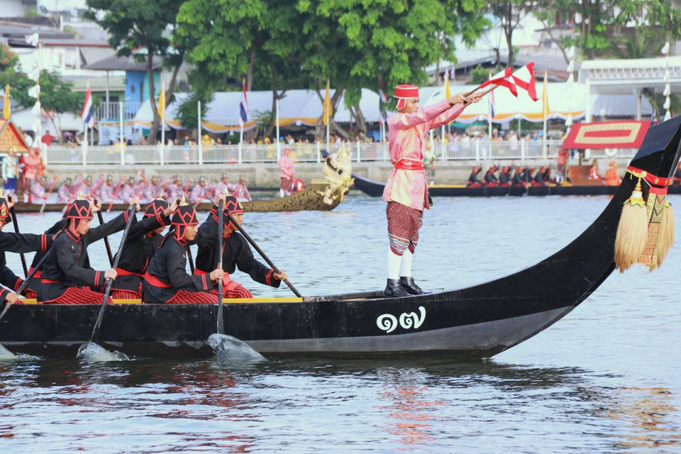 Procesja Królewskiej Łodzi w Bangkoku (próba ceremonii), Tajlandia