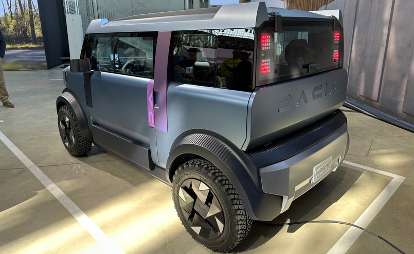 Nowa Dacia Hipster