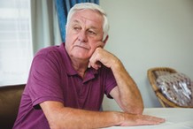 Bezpłatna pomoc dla osób 60+. Te usługi w domach seniorów zostaną wykonane za darmo