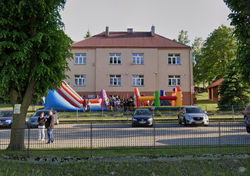 Skandal w Małopolsce. Wściekli rodzice zaatakowali dyrektorkę szkoły