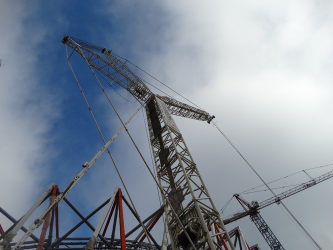 Generalnym wykonawcą inwestycji jest hiszpańska firma Obrascon Huarte Lain S.A. Wartość umowy przekracza 30 mln zł.