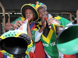 Mundial: Bieda, bandyci i chaos