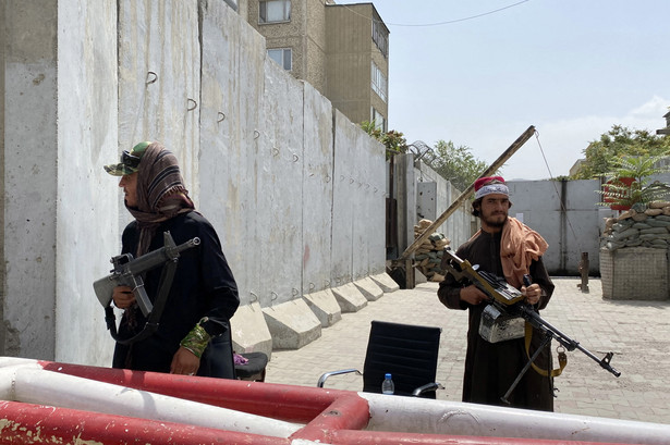 Talibscy bojownicy w Kabulu