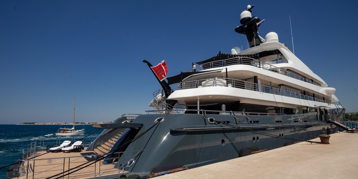 dominika kulczyk yacht