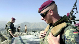 Afgán konfliktus: 125 embert menekített ki a német hadsereg Kabulból -  Merkel nemzetközi együttműködésről egyeztetett