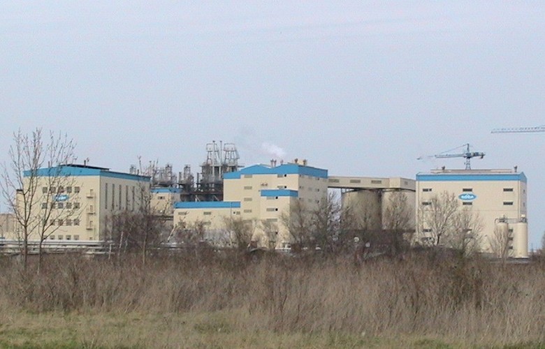 Przejmujący: Ciech. Kraj: Niemcy. Cel: Sodawerk Stassfurt. Rok: 2007. Kwota: 270 mln zł. Dzięki transakcjom takim jak kupno przez Ciech niemieckiej firmy Sodawerk, polskie firmy umacniają się w swoich niszach rynkowych. Dla Ciechu to przejęcie oznaczało umocnienie na pozycji drugiego w Europie producenta sody. Zdjęcie: Wossi1991 z niemieckojęzycznej Wikipedii [GFDL (http://www.gnu.org/copyleft/fdl.html) lub CC-BY-SA-3.0 (http://creativecommons.org/licenses/by-sa/3.0/)]