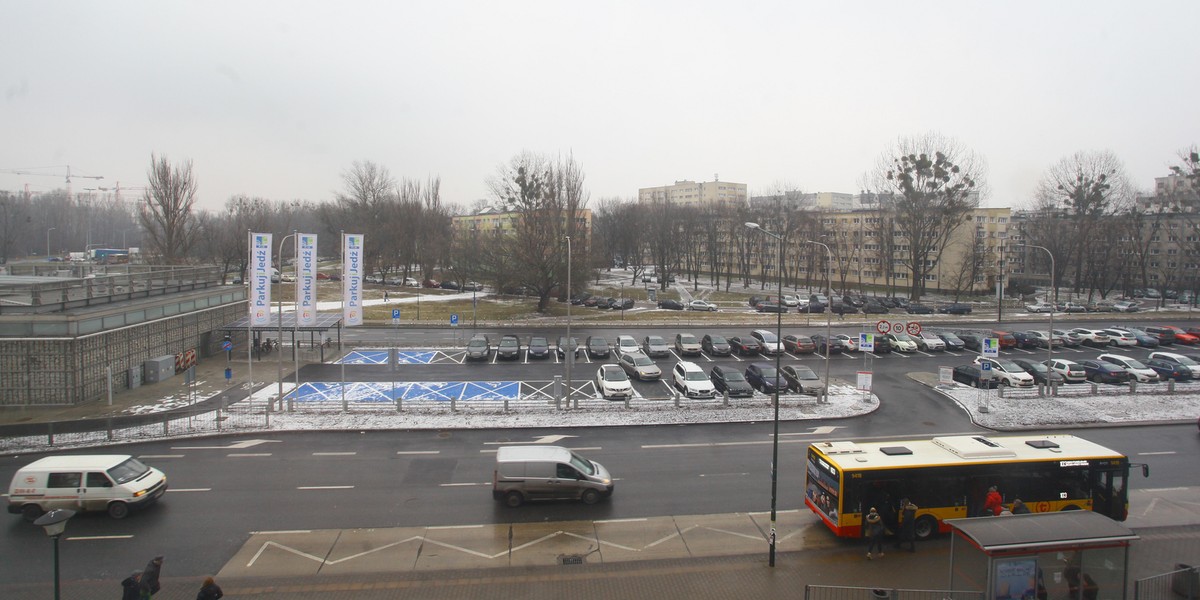 Nowy parking na Młocinach już otwarty