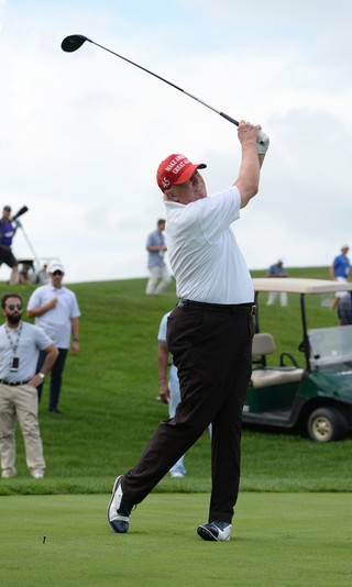 Piękna ustawa czy piękna katastrofa? Trump zabiera biednym i daje bogatym