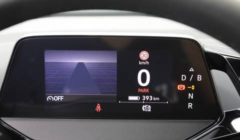 Pojechali elektrykiem z Polski do Cannes. Musieli stawać aż 19 razy