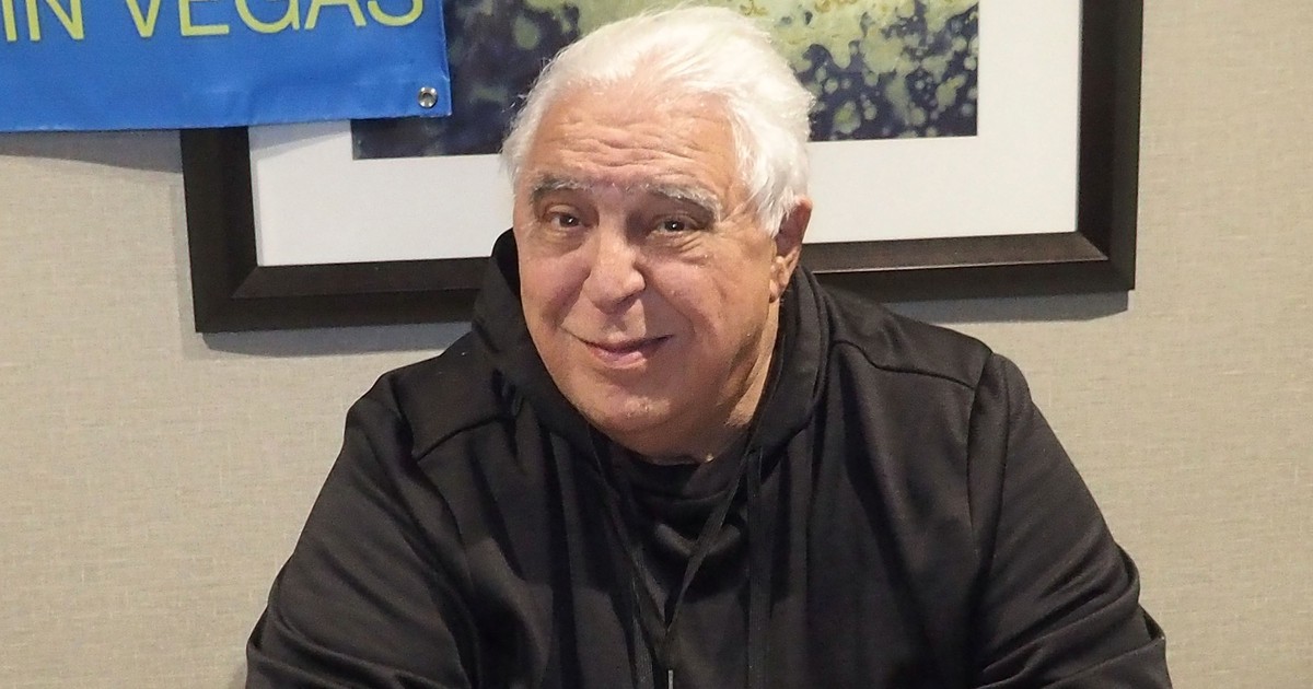 Meghalt John Capodice