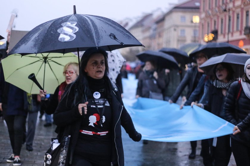 Kobiety wyszły na ulice. Protesty w całej Polsce