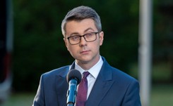 Rzecznik rządu o środkach unijnych: Jestem zdziwiony słowami Patryka Jakiego...