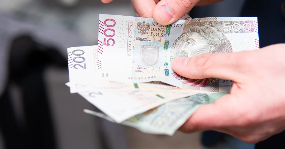 500+ для пенсионеров. Каков порог дохода в 2025 году?