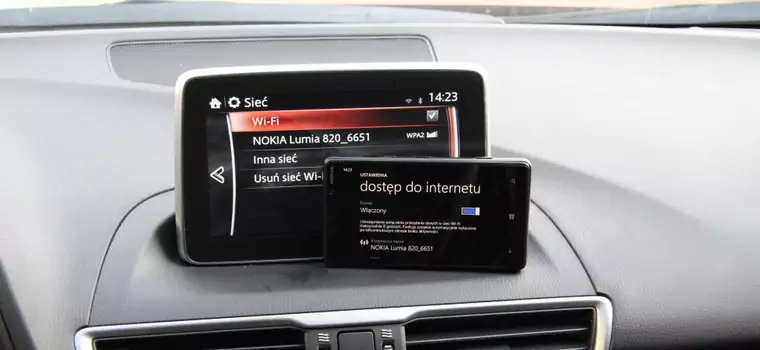 Mazda 3: internet w samochodzie