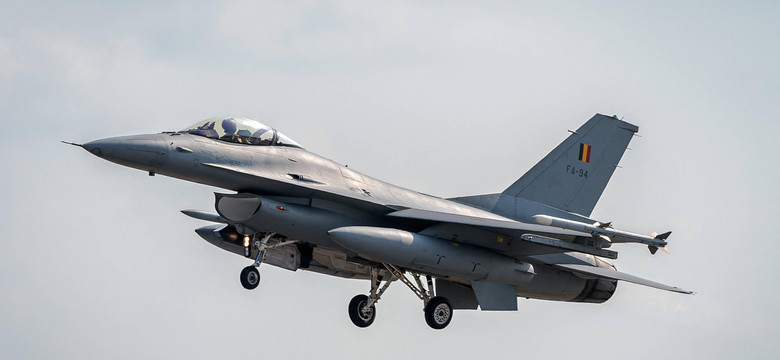 Niespodziewane problemy i opóźnienia. Obiecane F-16 dotrą do Ukrainy najwcześniej latem