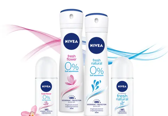 Delikatna pielęgnacja połączona ze świeżymi zapachami dezodorantów NIVEA Fresh Flower & Fresh Natural