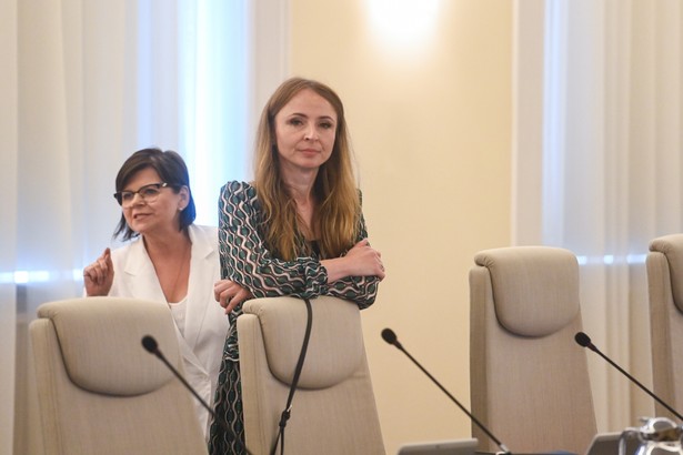 Izabela Leszczyna i Agnieszka Dziemianowicz-Bąk
