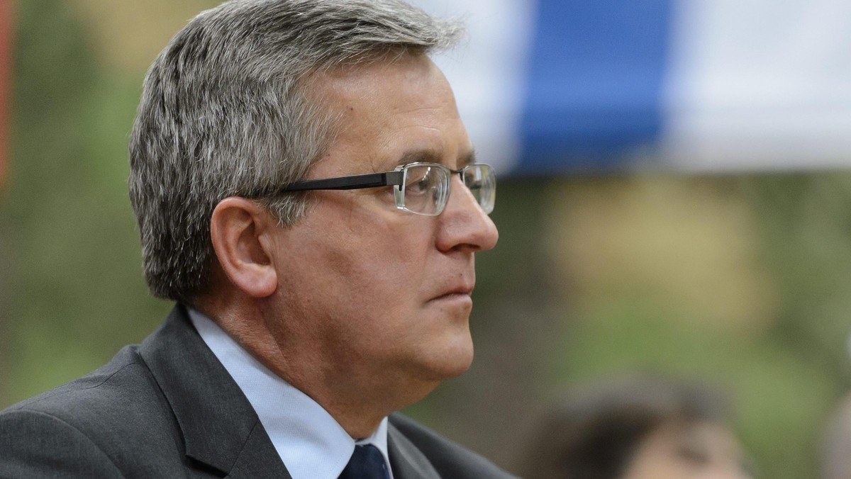 Bronisław Komorowski przeprasza Rosję