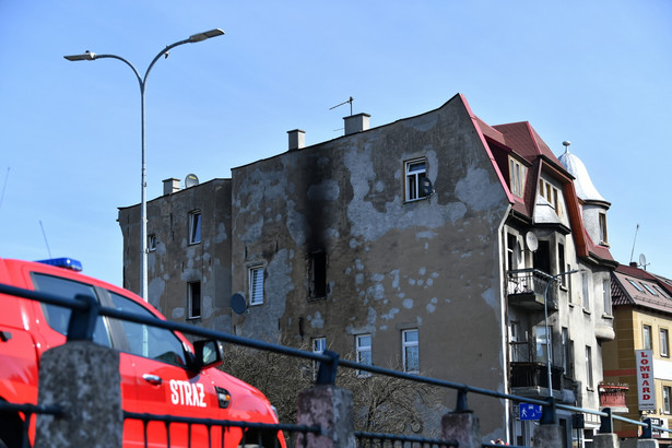 Zniszczona kamienica w centrum Starogardu Gdańskiego
