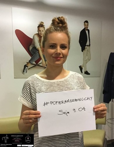 Paulina Chruściel / Grupa Dziewuchy dziewuchom