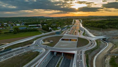 będzie sześć nowych tras w centrum polski. kierowcy ominą wreszcie cen
