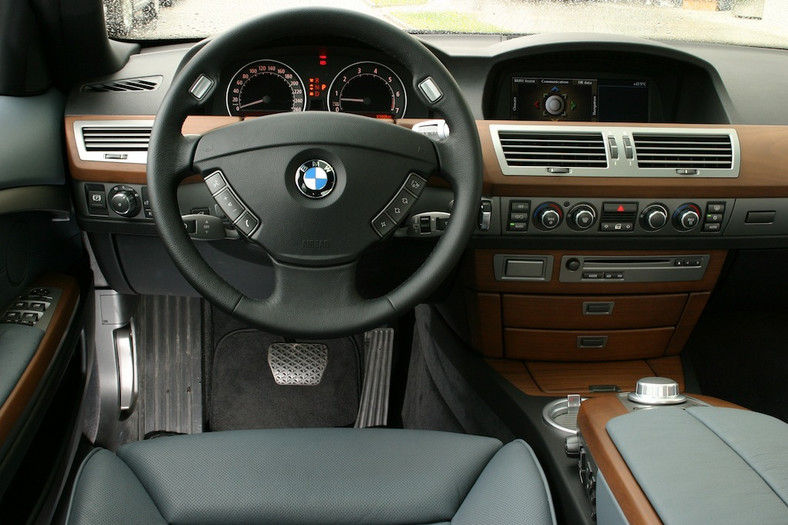 BMW serii 7 (2001 - 2008)