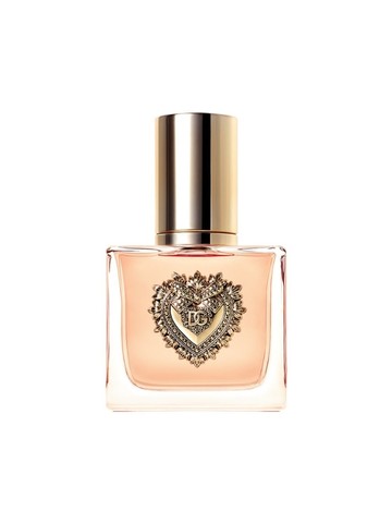 A Devotion Eau de Parfum a Dolce&Gabbana illata, mely minden idők legrégebbi érzelme előtt tiszteleg: az odaadás előtt, ami kiváltja a szikrát és lángra lobbantja a szerelmet minden kapcsolatban. Devotion edp DOLCE & GABANNA 32 100 Ft/30 ml GLAMOUR-kuponkóddal, 30% kedvezménnyel, minimum 2 teljes árú termék vásárlása esetén 22 470 Ft a www.marionnaud.hu weboldalon